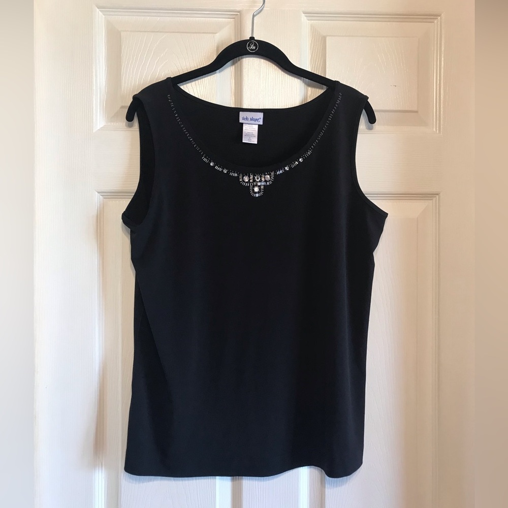 Vicki Wayne Sleeveless Top Size M